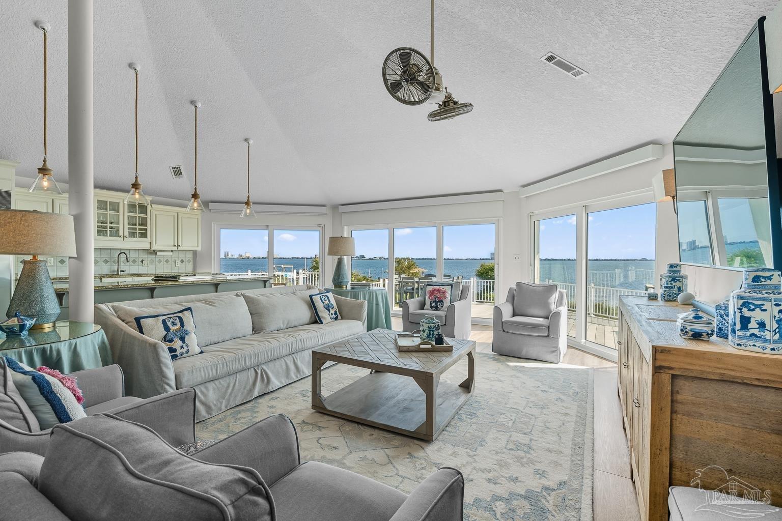 1119 Soundview Trail Gulf Breeze, FL 32561 - Photo 22 of 56