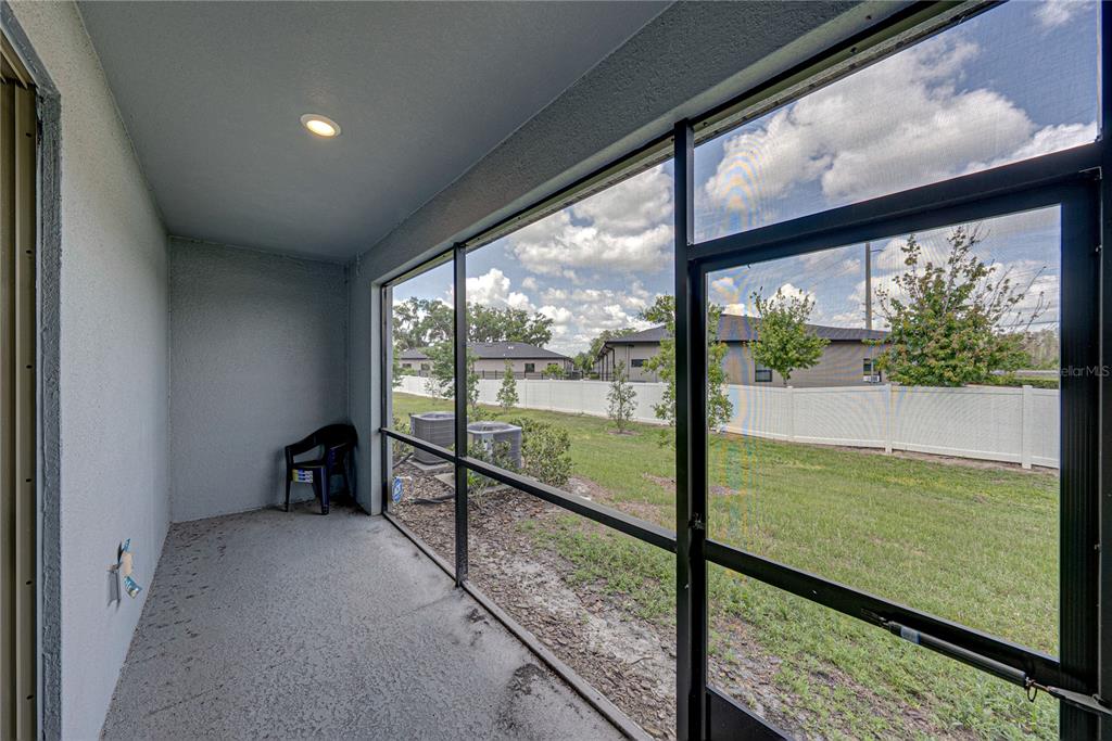30688 Veridian Way Wesley Chapel, FL 33543 - Photo 43 of 55