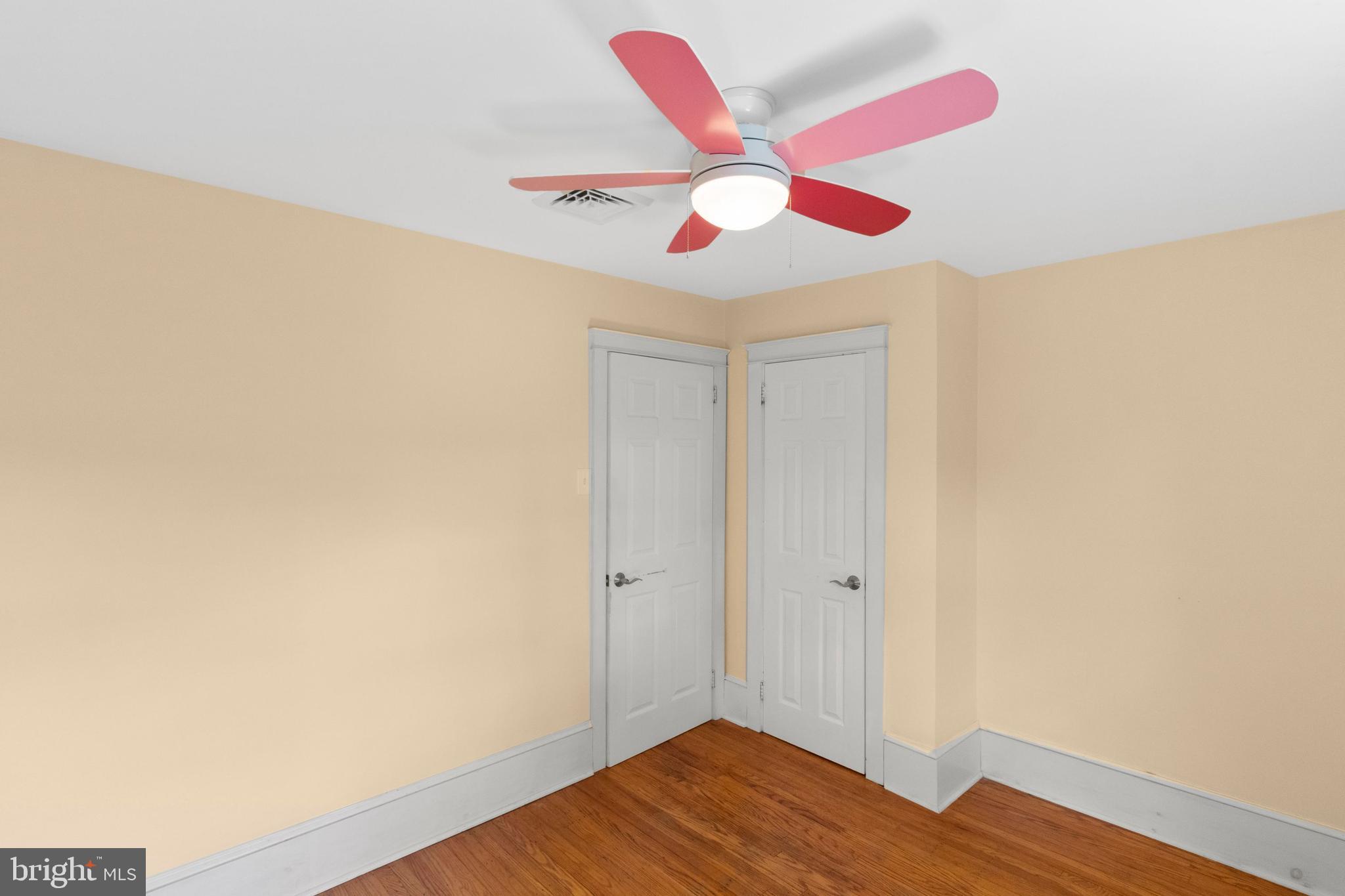 527 Buck Road Holland, PA 18966 - Photo 27 of 37 Bedroom #2