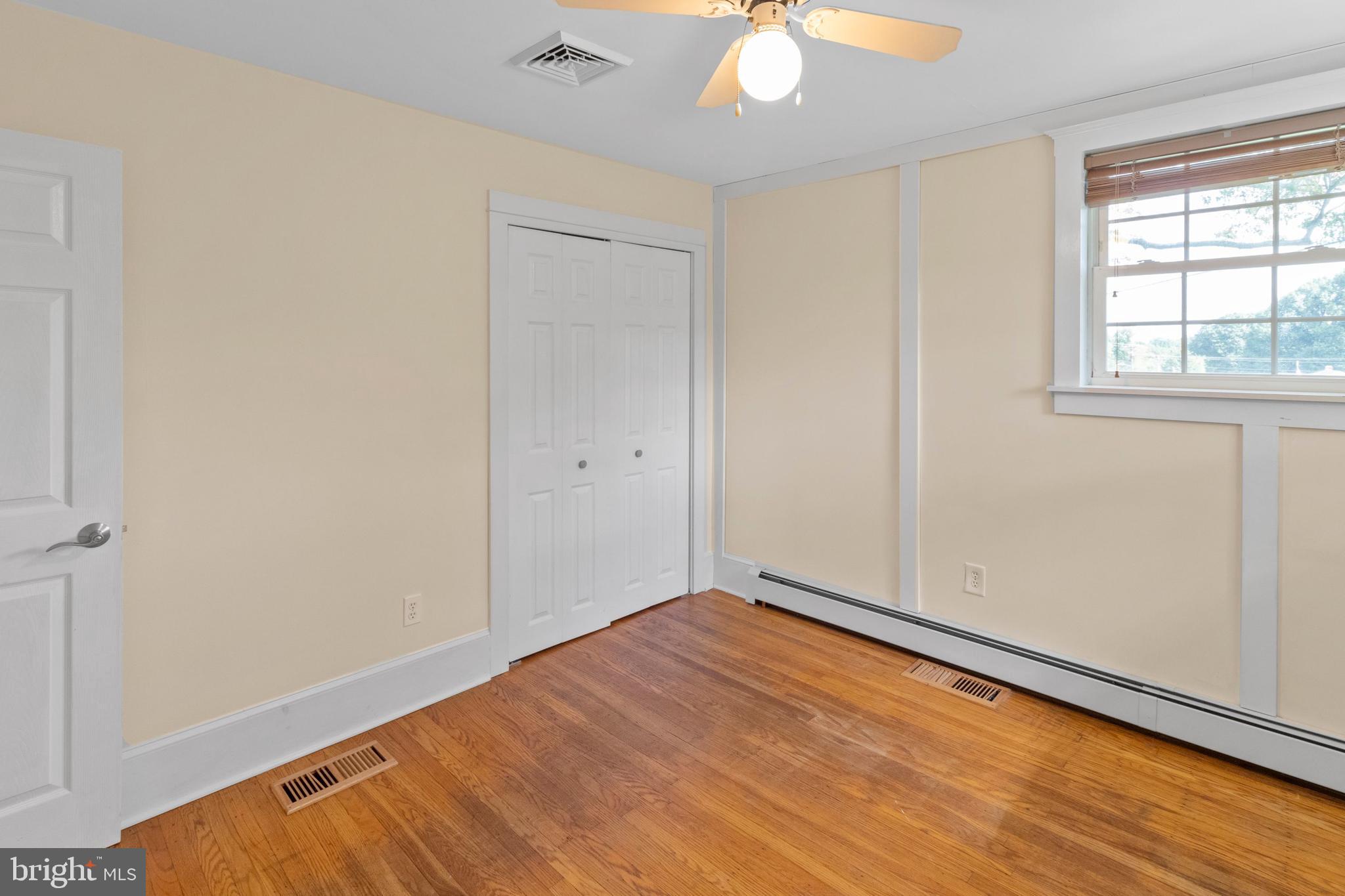 527 Buck Road Holland, PA 18966 - Photo 29 of 37 Bedroom #3