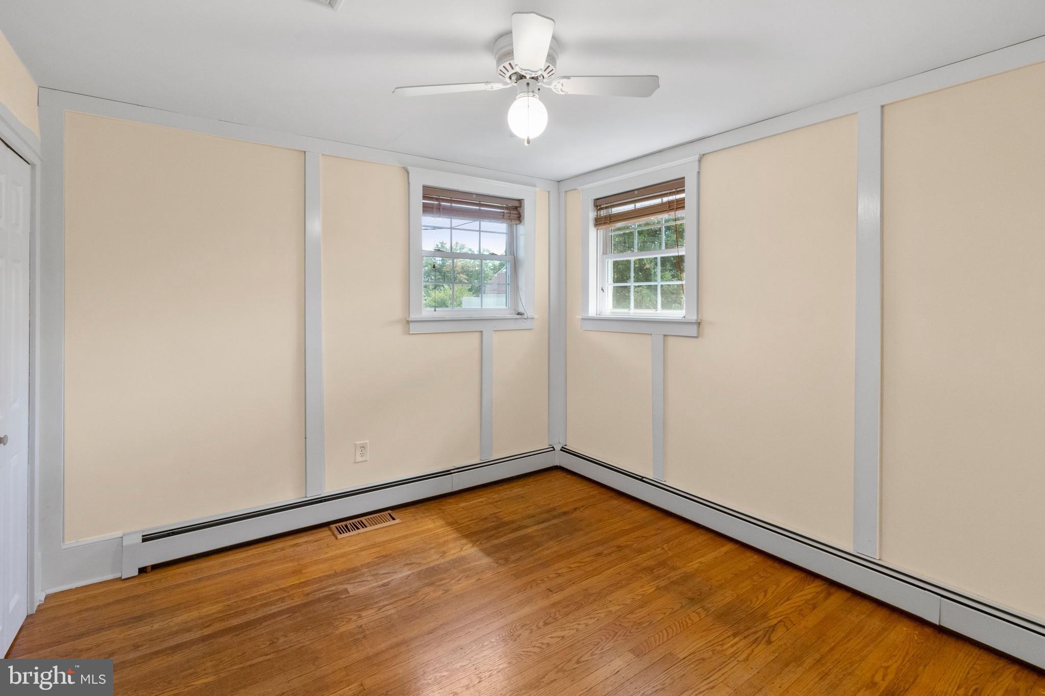 527 Buck Road Holland, PA 18966 - Photo 30 of 37 Bedroom #3