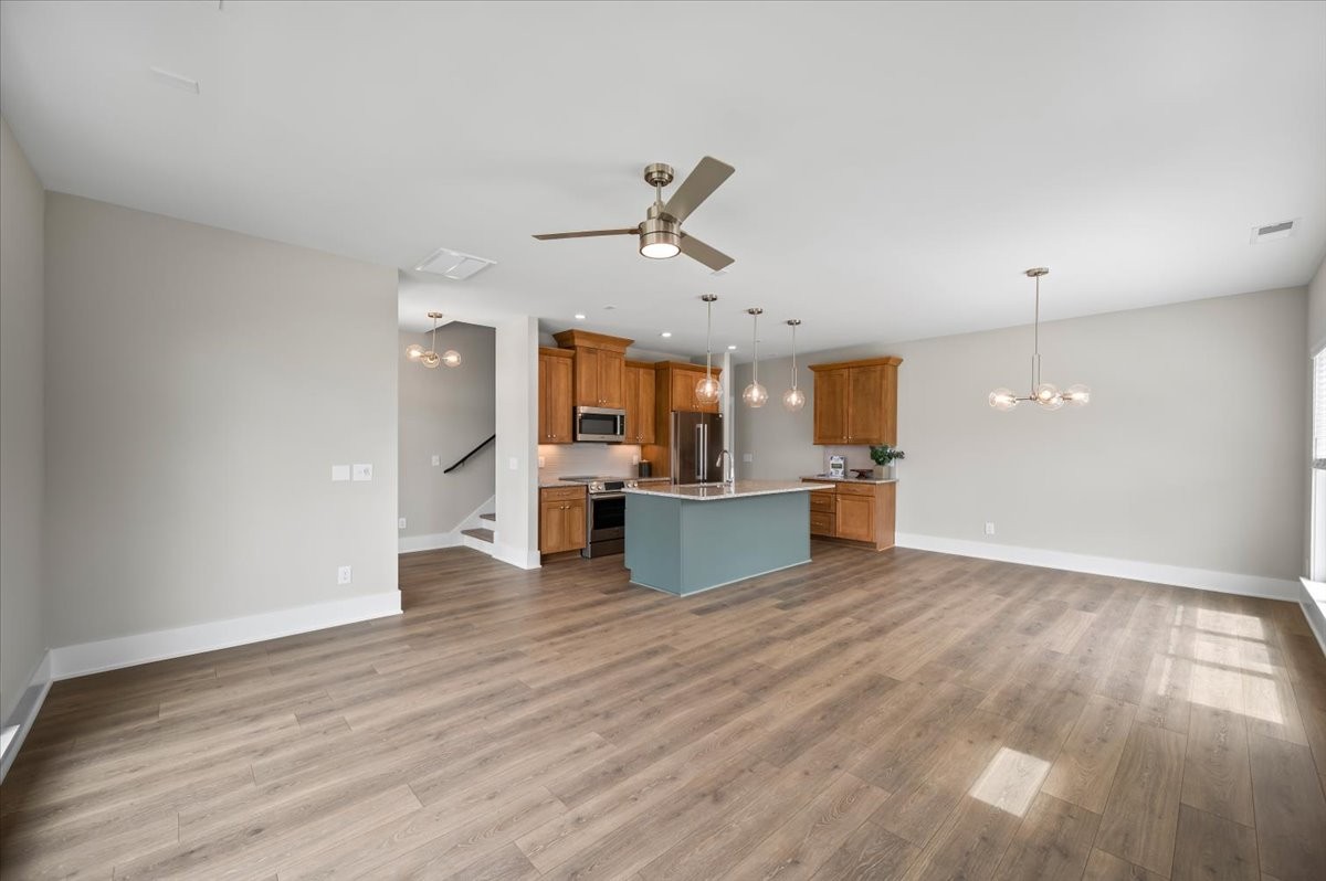 3043 A Hillside Road Nashville, TN 37207 - Photo 8 of 31 a view of kitchen with wooden floor