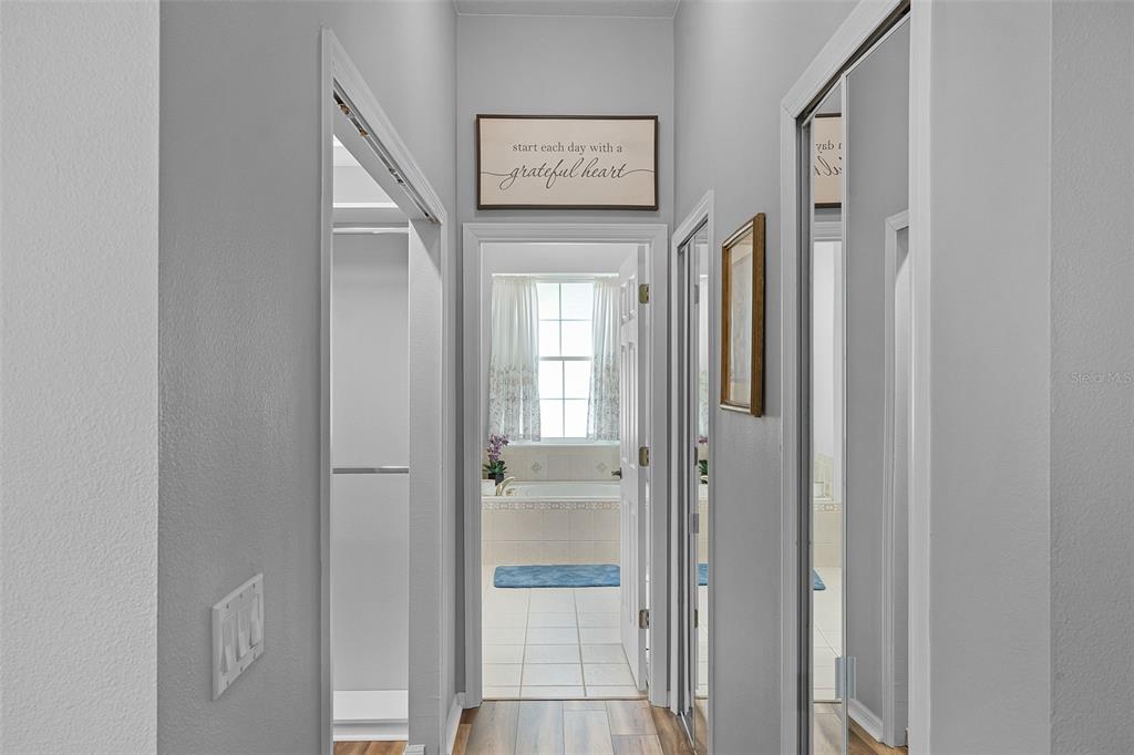 1124 Hidden Bluff Clermont, FL 34711 - Photo 15 of 25 a view of a bathroom with a bathtub