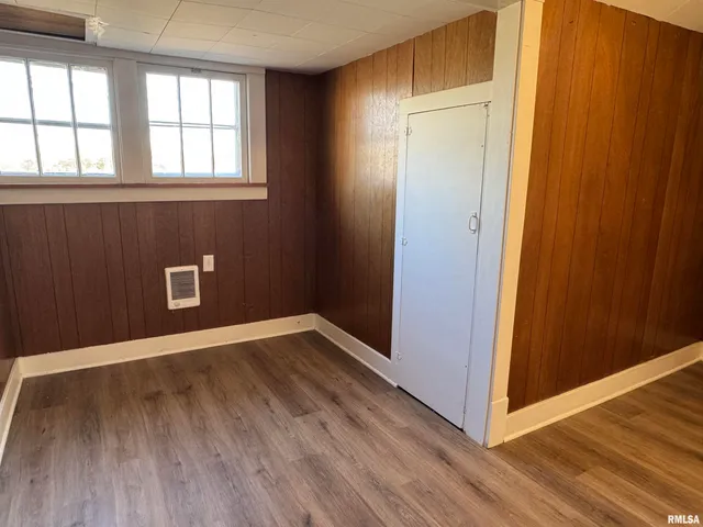 $115,000 | 211 McKinley Avenue, Bartonville, IL 61607