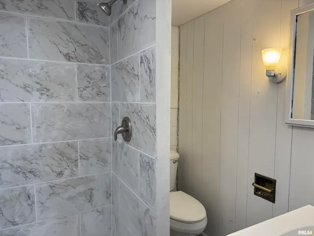 $115,000 | 211 McKinley Avenue, Bartonville, IL 61607