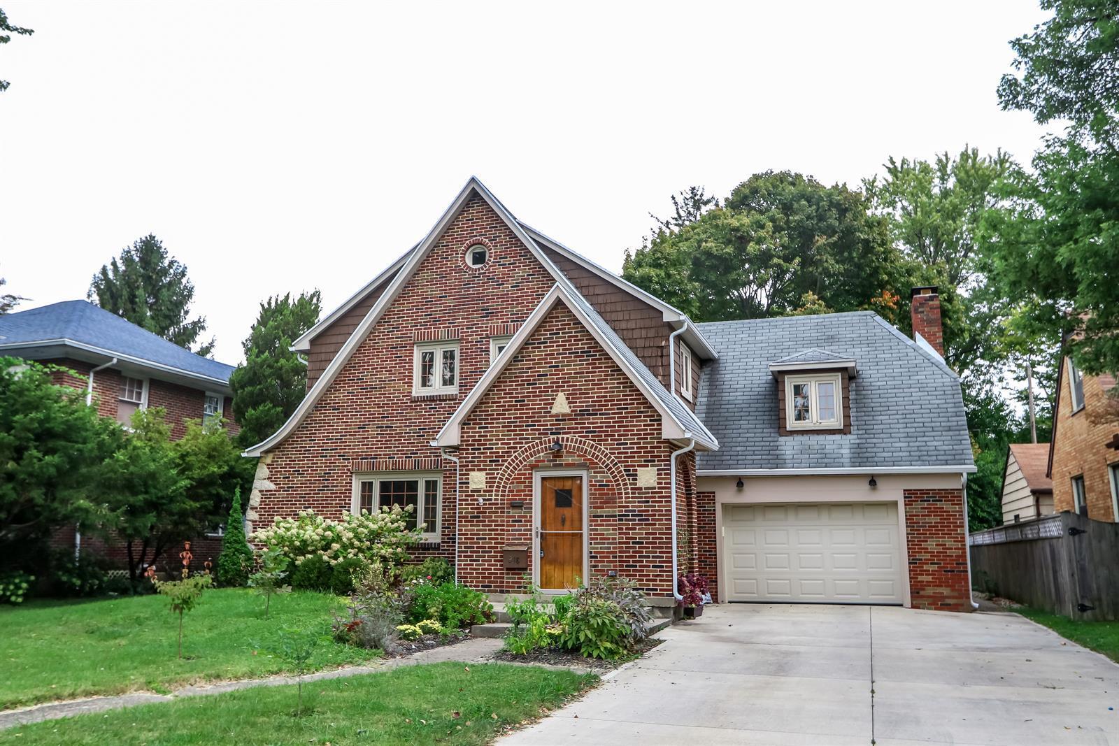 218 Dover Road Springfield, OH 45504 - Photo 2 of 37 Gallery Image 2