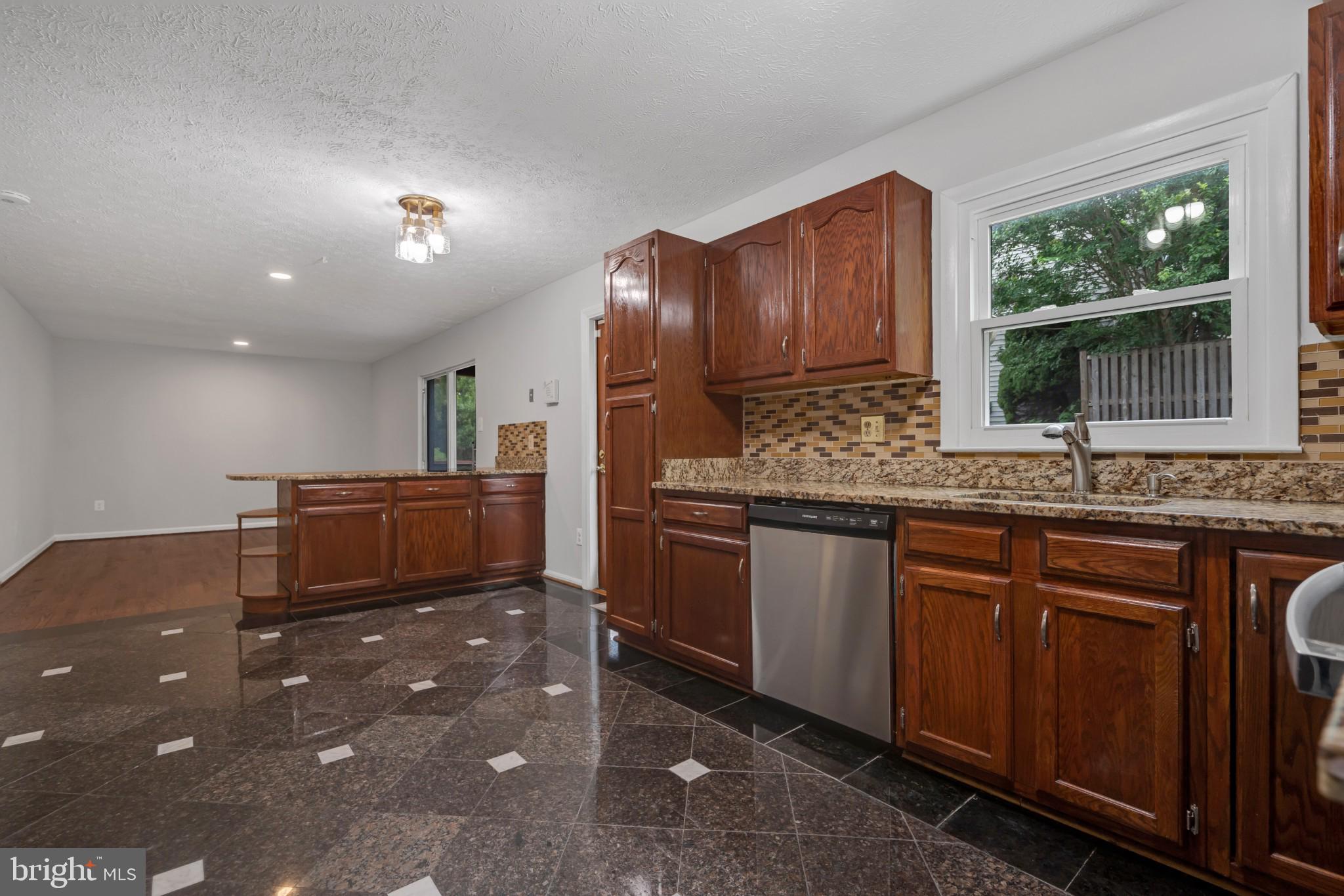3100 Beethoven Way Silver Spring, MD 20904 - Photo 8 of 39 Gallery Image 8