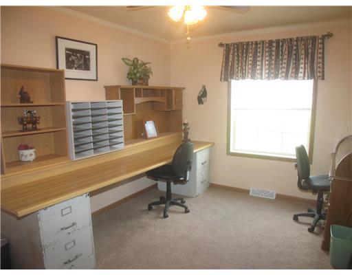 26175 Yearsley Road Raymond, OH 43067 - Photo 7 of 11 Gallery Image 7