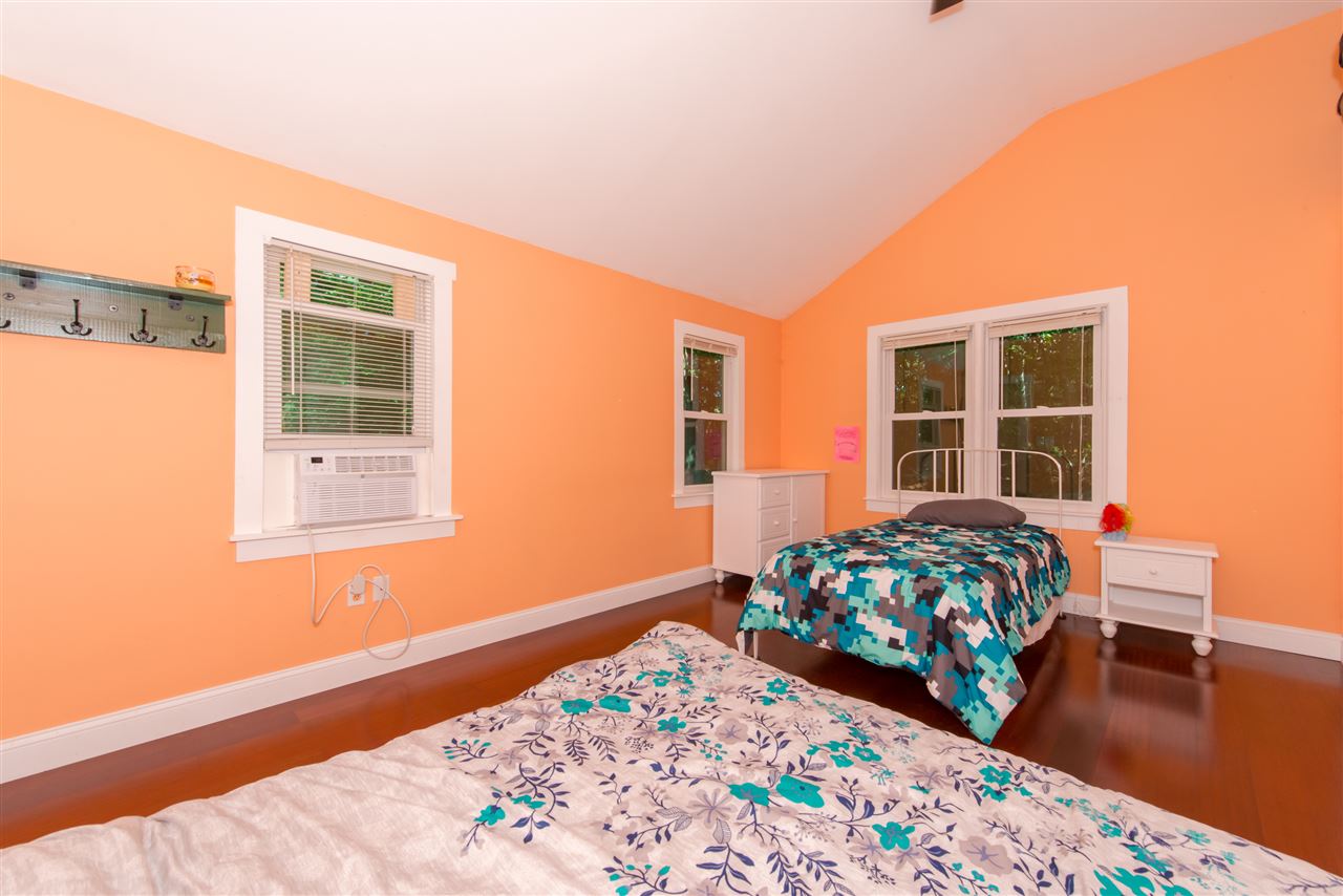88 Old Post Road Kittery, ME 03904 - Photo 11 of 24