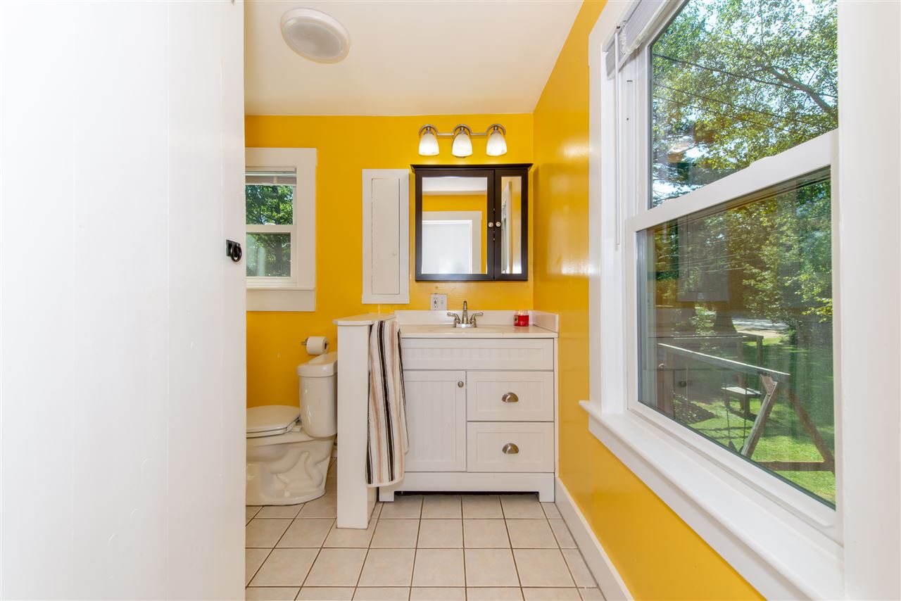 88 Old Post Road Kittery, ME 03904 - Photo 17 of 24