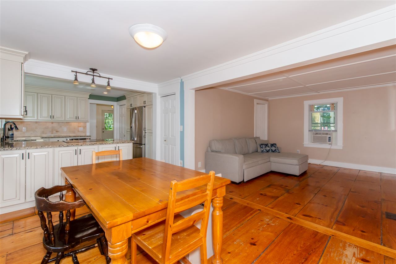 88 Old Post Road Kittery, ME 03904 - Photo 3 of 24