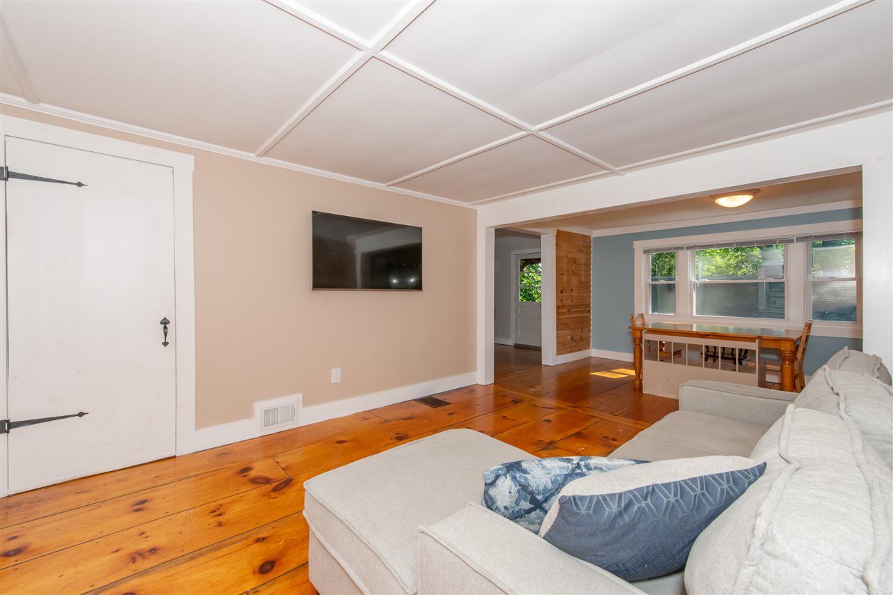 88 Old Post Road Kittery, ME 03904 - Photo 6 of 24