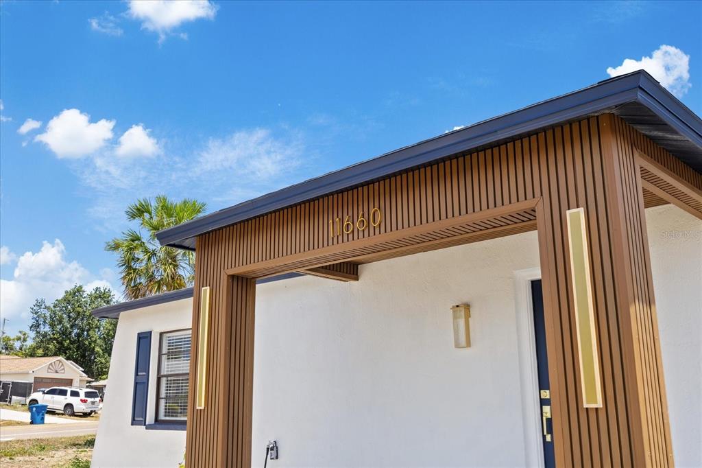 11660 Linden Drive Spring Hill, FL 34608 - Photo 8 of 54