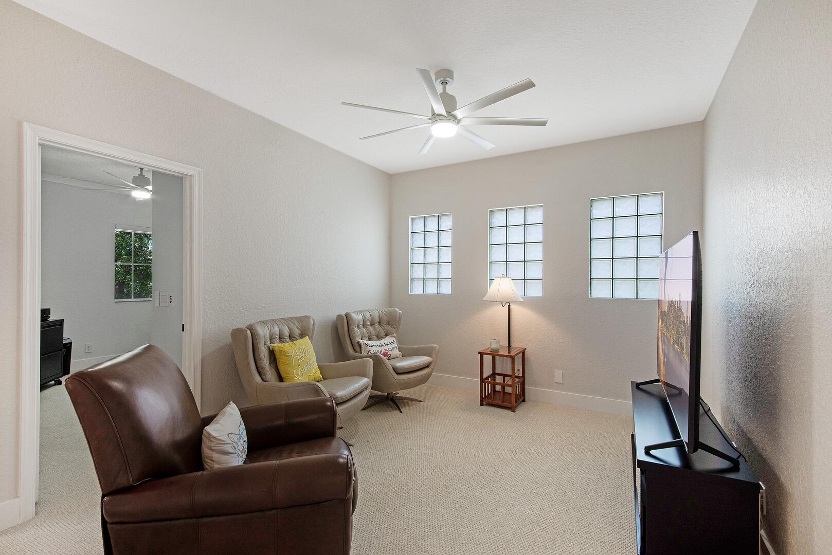 9737 Vineyard Court Boca Raton, FL 33428 - Photo 25 of 46 Natual Light