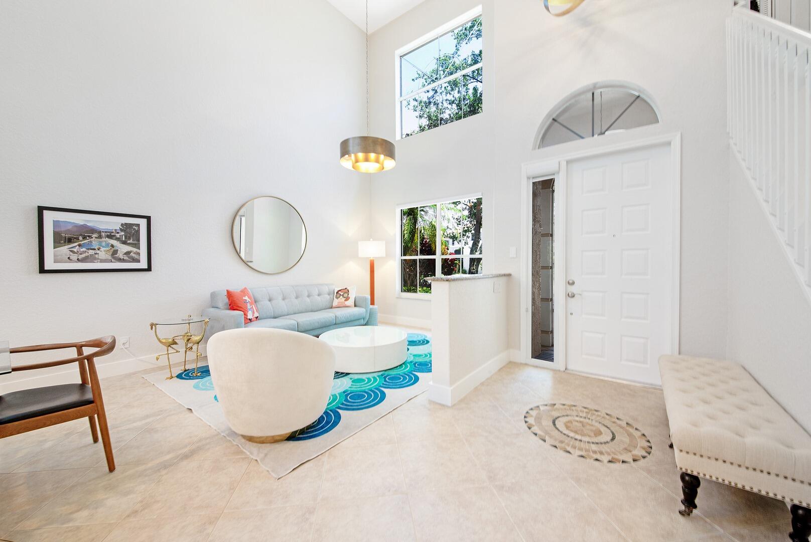 9737 Vineyard Court Boca Raton, FL 33428 - Photo 3 of 46 Natual Light