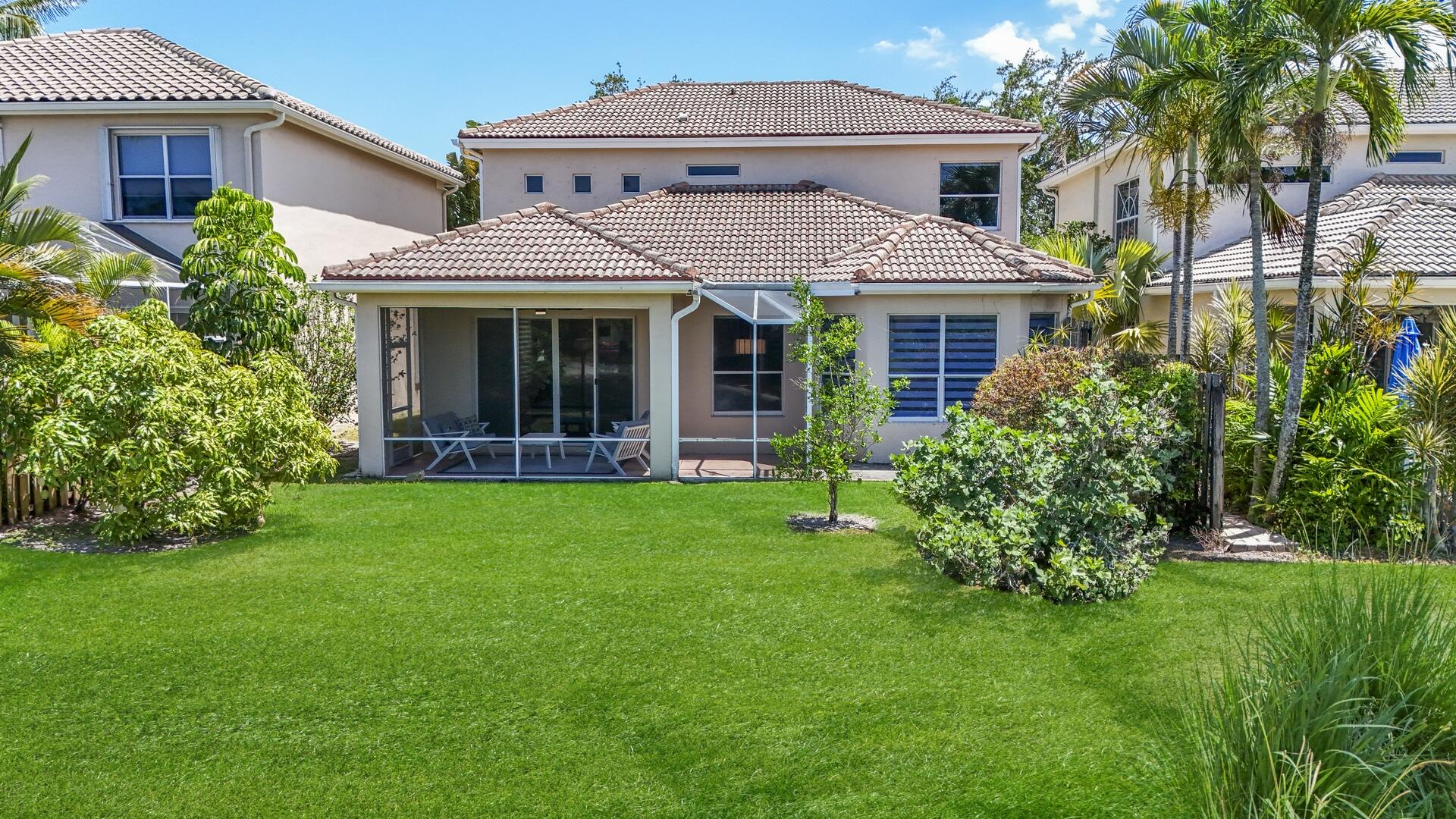 9737 Vineyard Court Boca Raton, FL 33428 - Photo 35 of 46 Back of Home