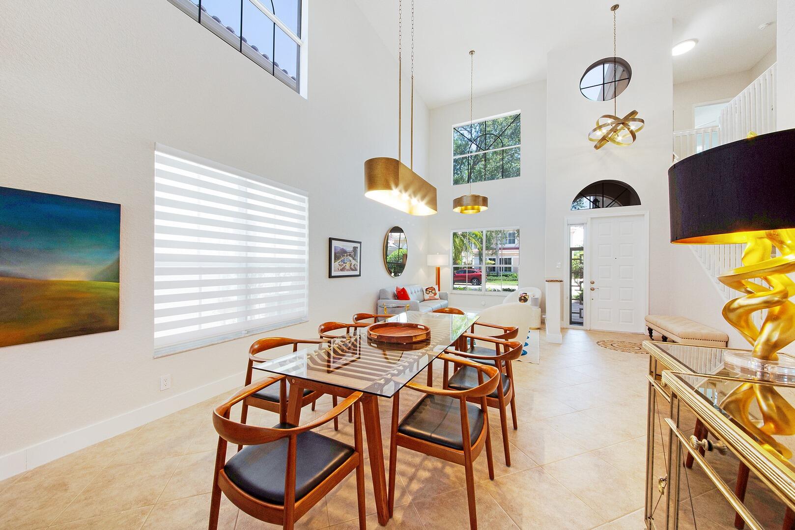 9737 Vineyard Court Boca Raton, FL 33428 - Photo 6 of 46 Dining Area