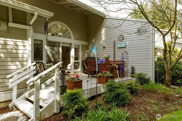 $665,000 | 2418 James Place, Unit 402, Langley, WA 98260