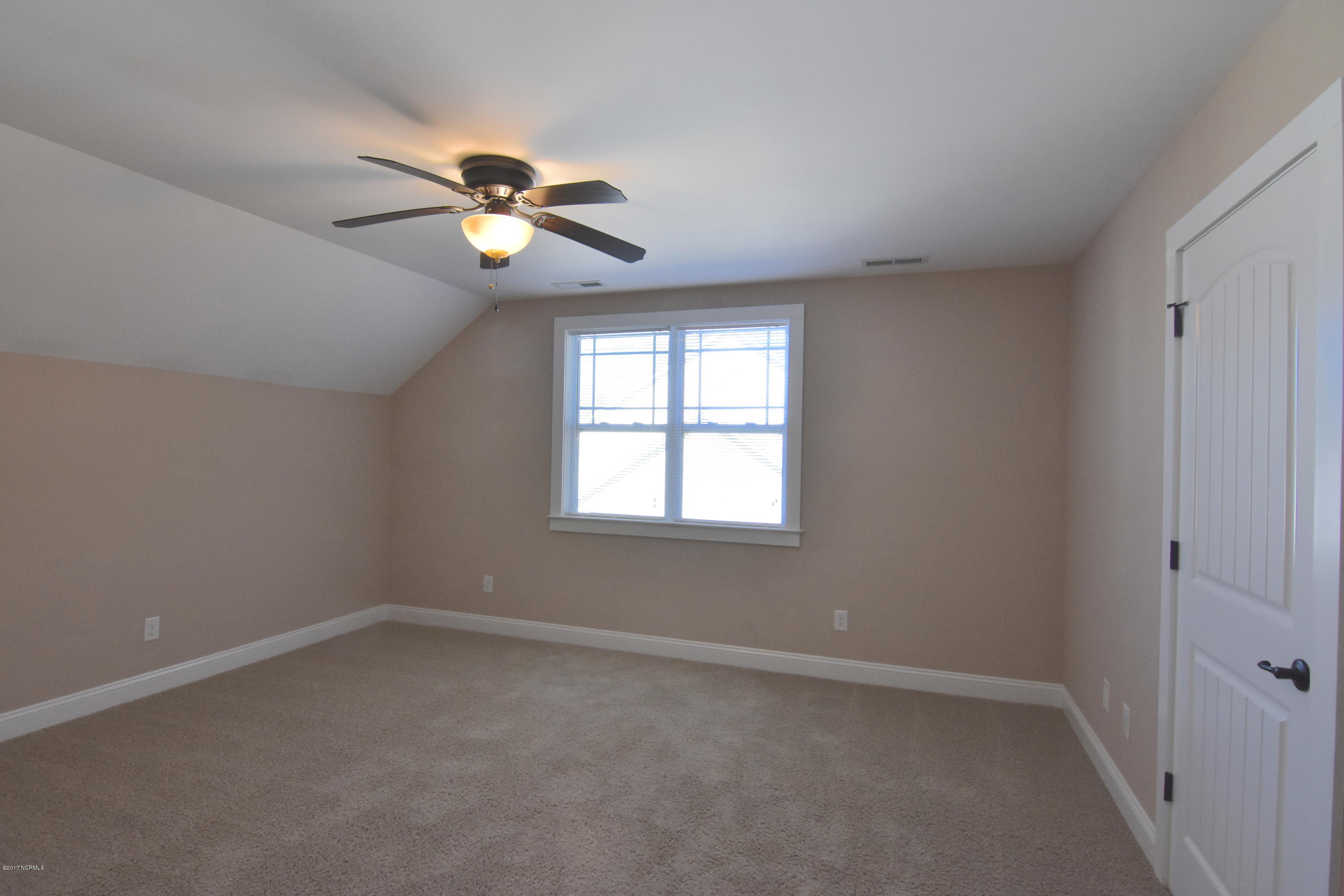 109 Coree Way New Bern, NC 28562 - Photo 21 of 27 Bonus Room