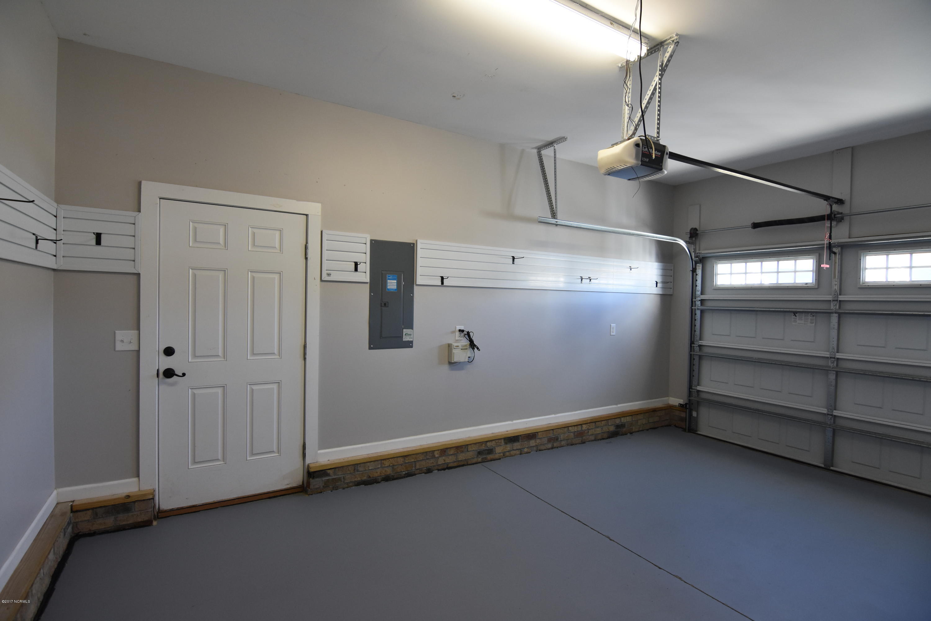 109 Coree Way New Bern, NC 28562 - Photo 27 of 27 Garage