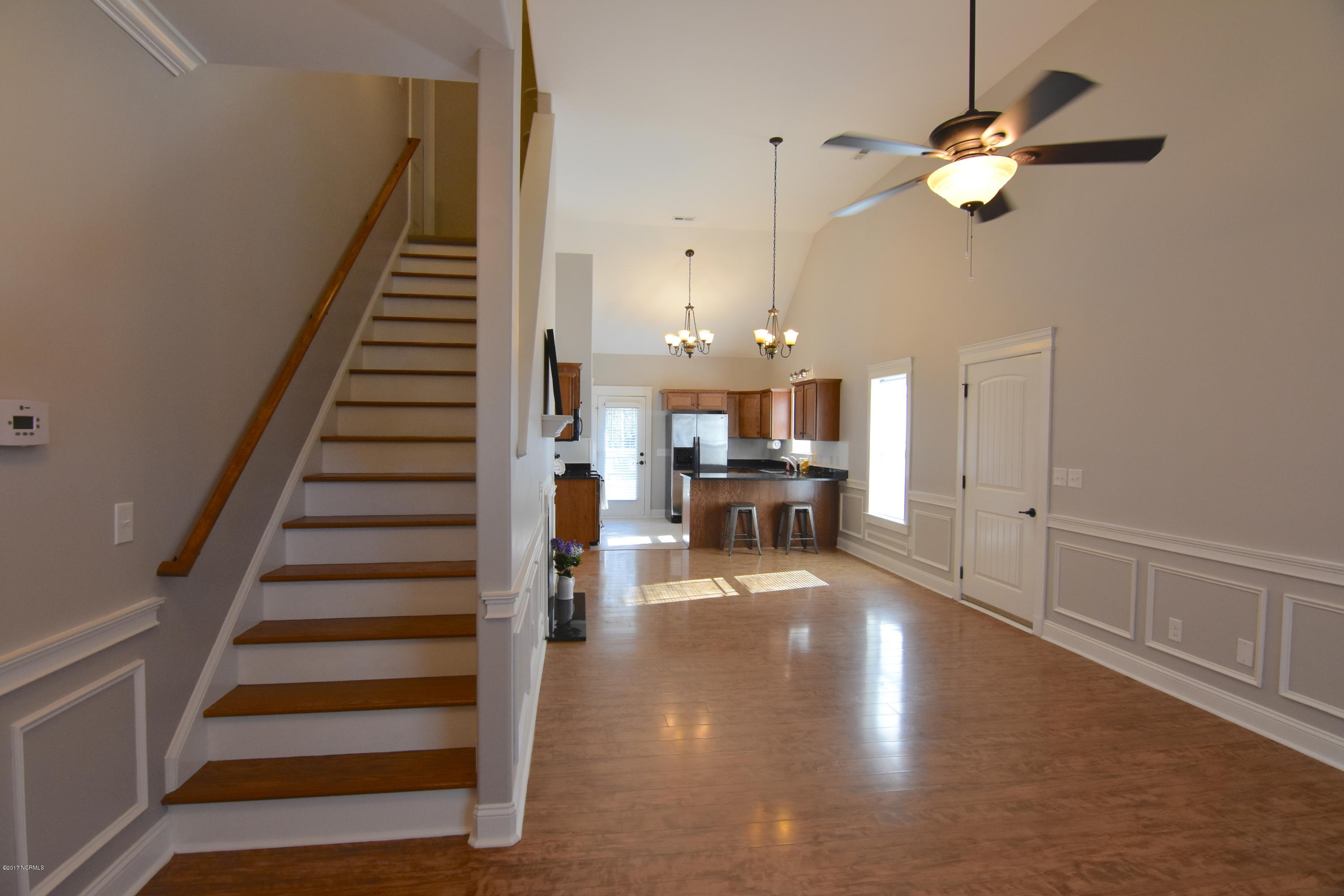 109 Coree Way New Bern, NC 28562 - Photo 3 of 27 Living Room