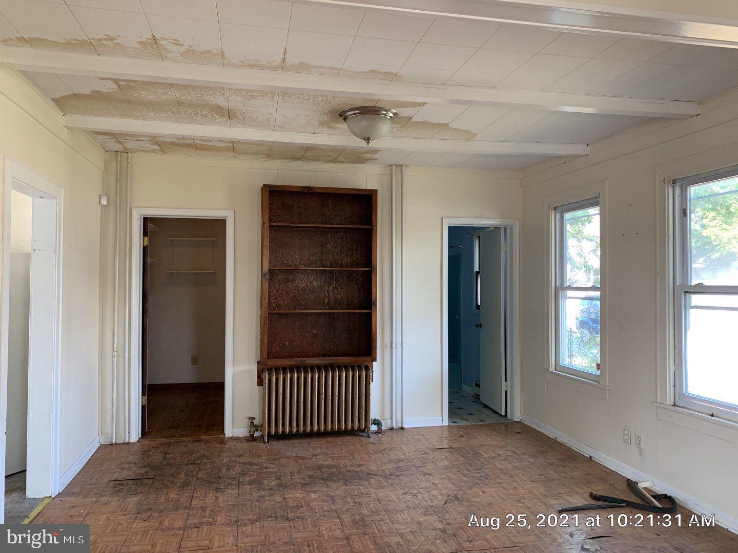 284 Shell Road Carneys Point, NJ 08069 - Photo 11 of 25