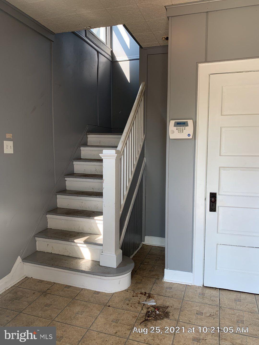 284 Shell Road Carneys Point, NJ 08069 - Photo 8 of 25