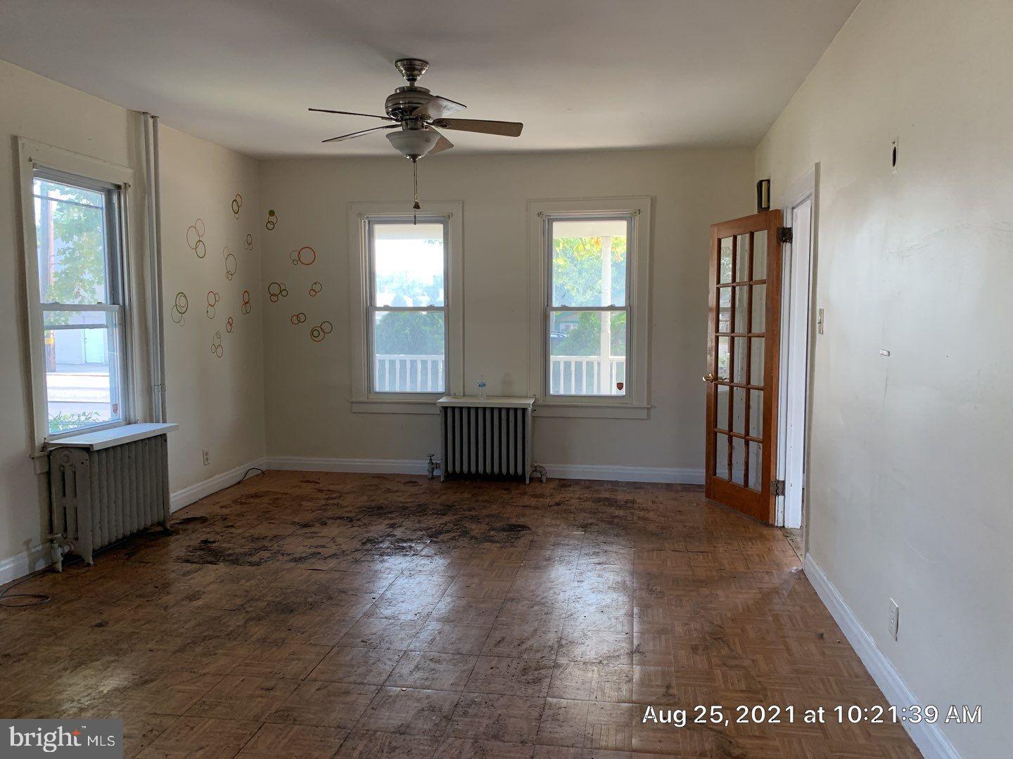 284 Shell Road Carneys Point, NJ 08069 - Photo 9 of 25