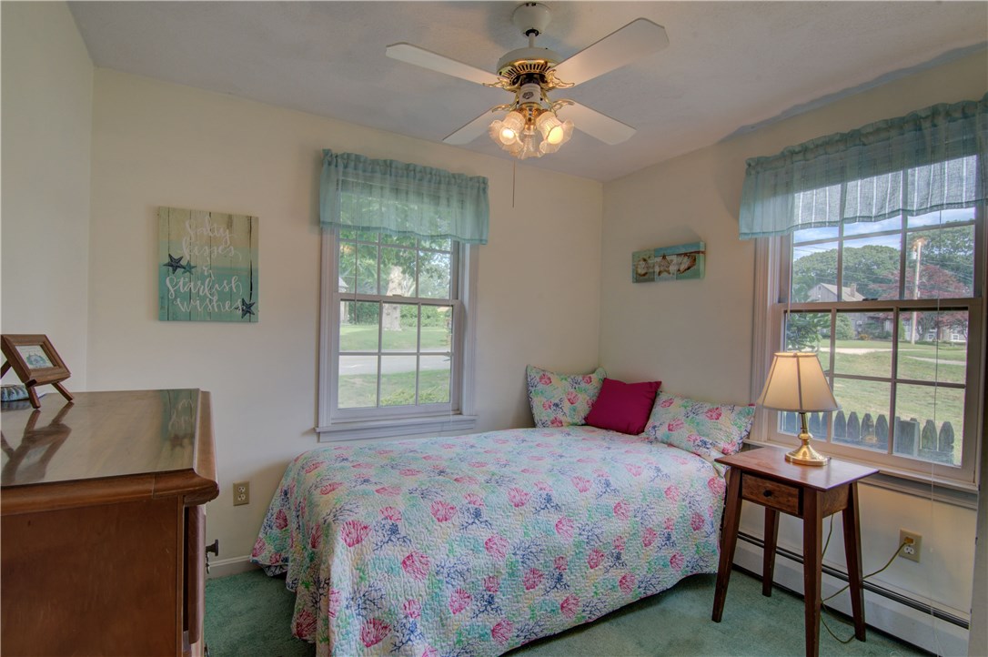 87 Cedar Island Road Narragansett, RI 02882 - Photo 12 of 26 Gallery Image 12