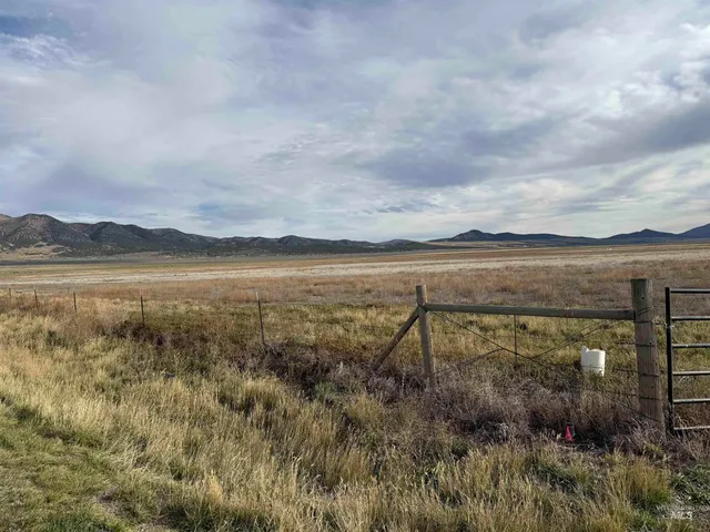 $400,000 | 10500 West S, Malad City, ID 83252