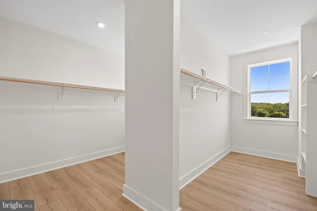 $2,039,900 | 21331 Big Woods Road, Dickerson, MD 20842