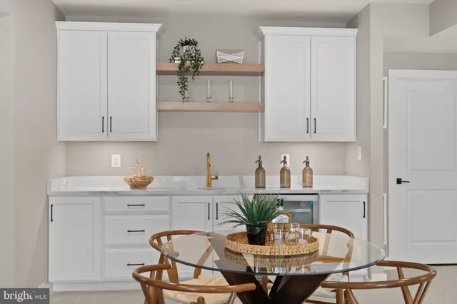 $2,039,900 | 21331 Big Woods Road, Dickerson, MD 20842