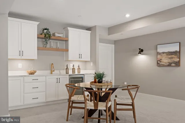 $2,039,900 | 21331 Big Woods Road, Dickerson, MD 20842