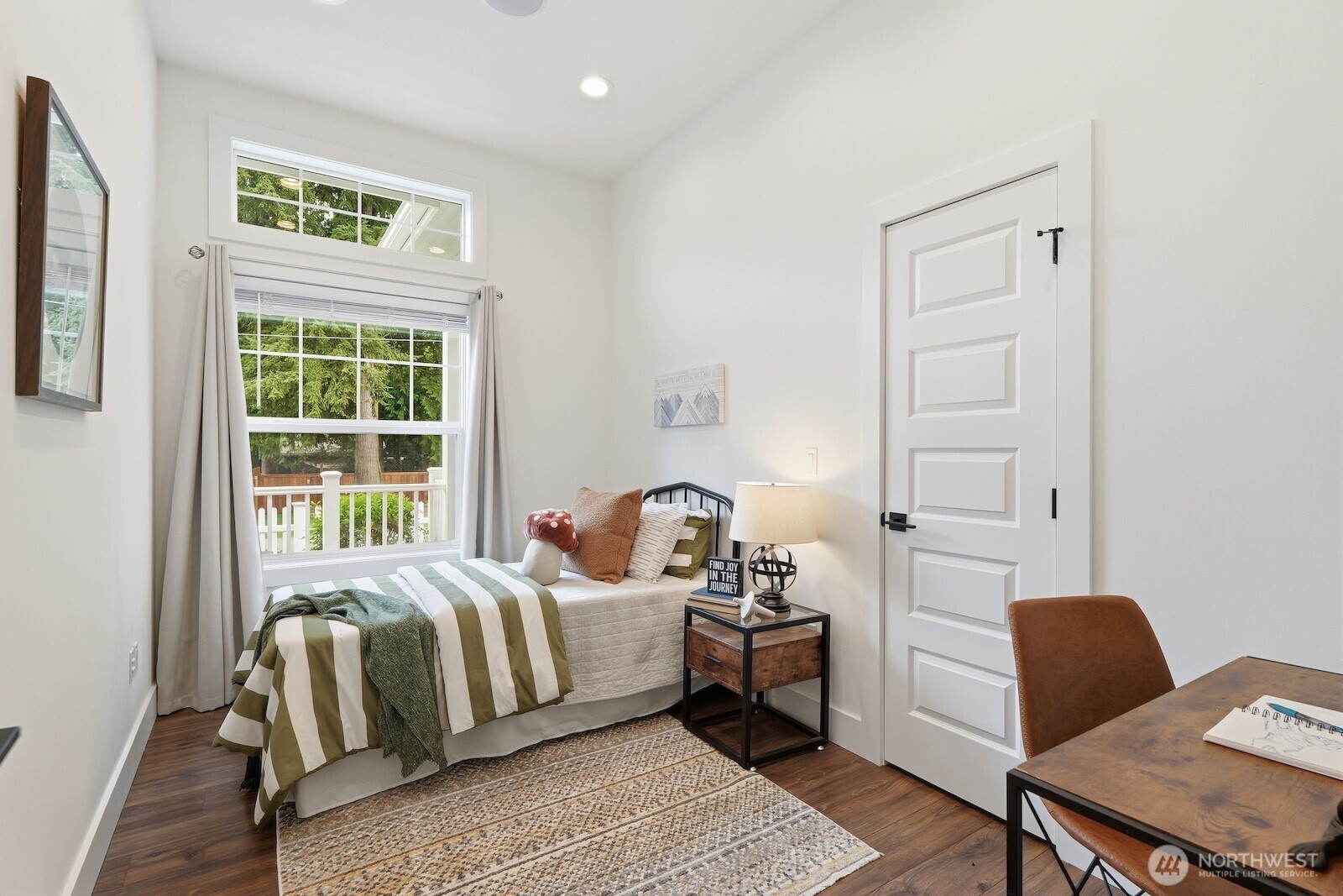 9702 Northeast 198th Street Bothell, WA 98011 - Photo 19 of 40