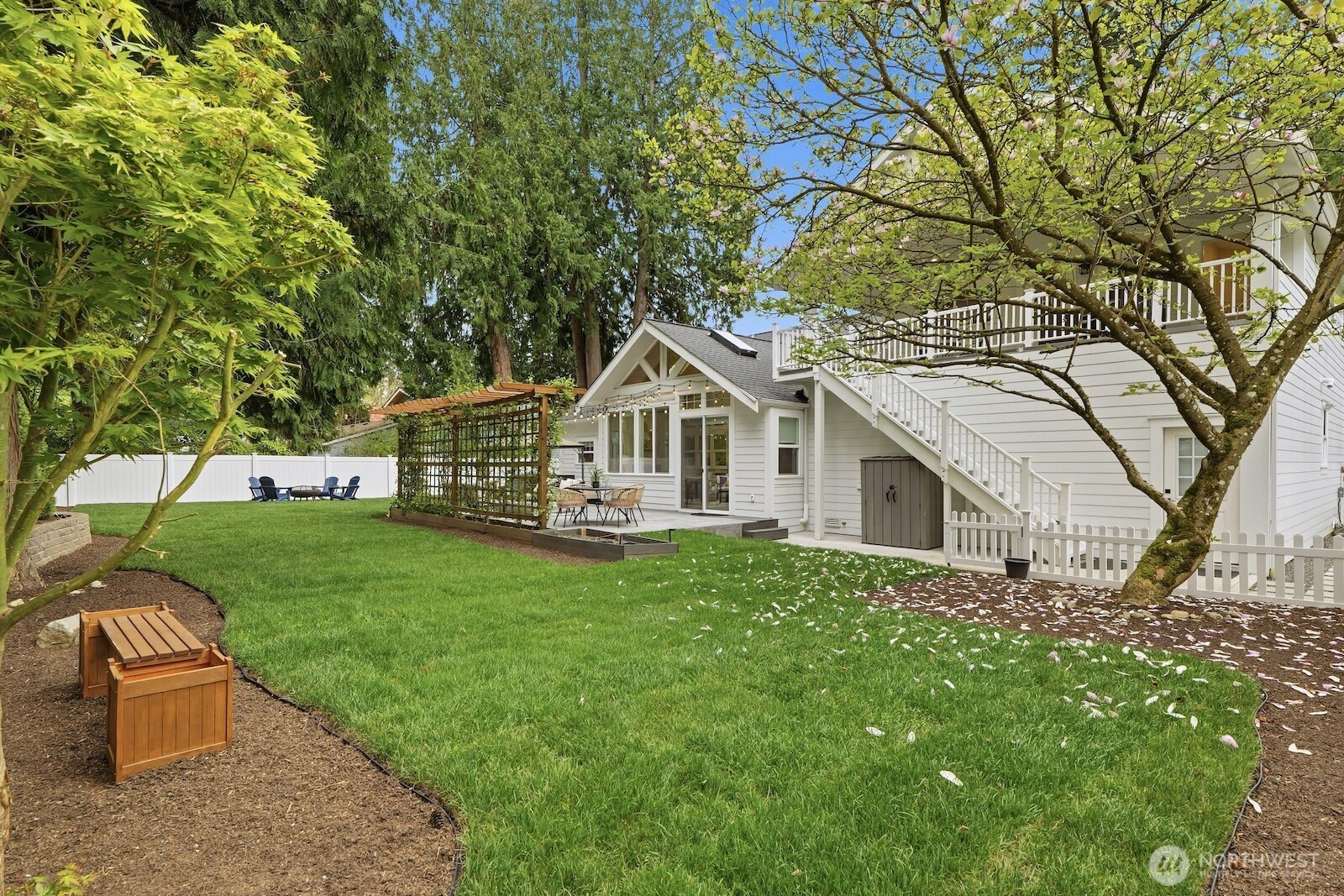 9702 Northeast 198th Street Bothell, WA 98011 - Photo 36 of 40