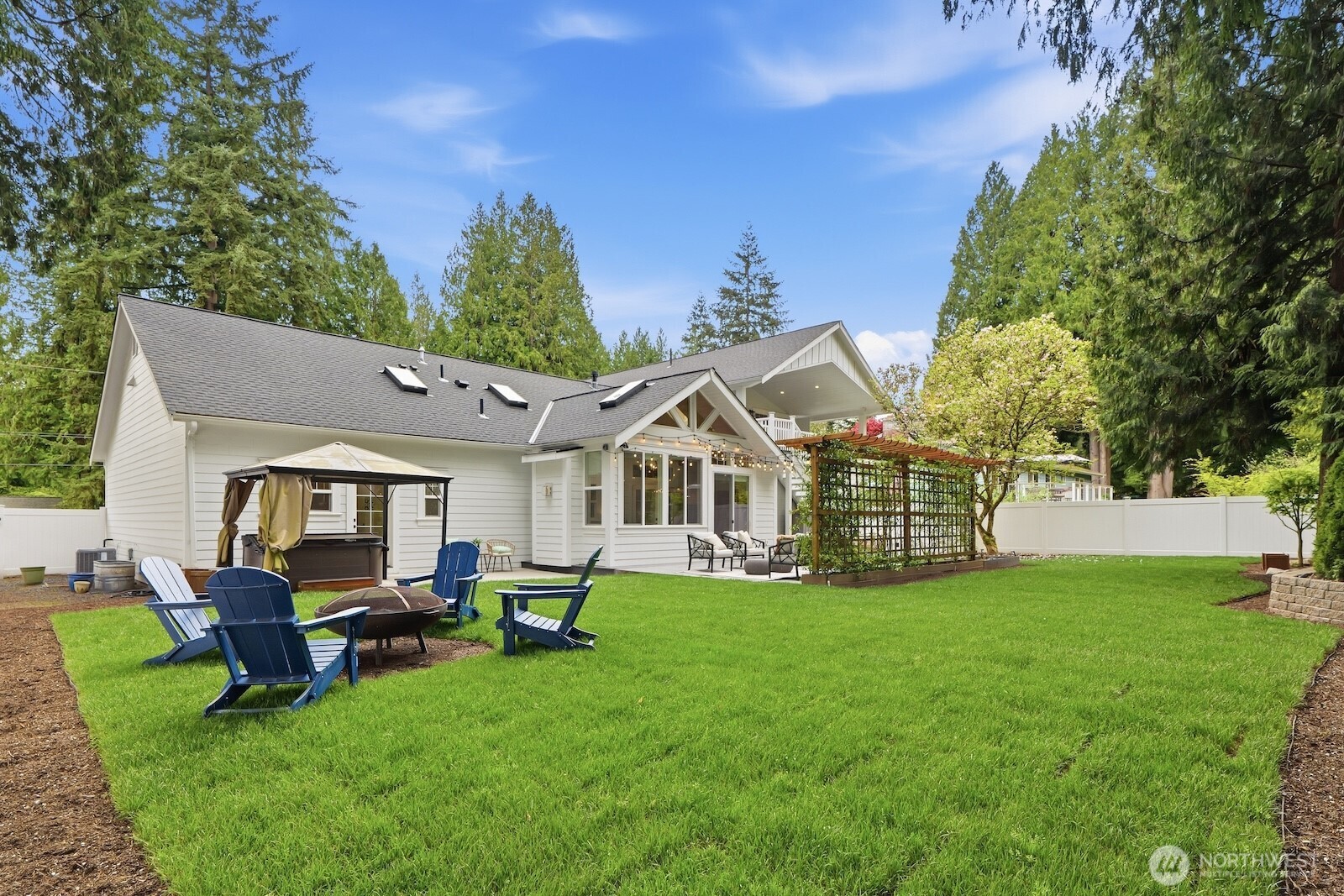 9702 Northeast 198th Street Bothell, WA 98011 - Photo 37 of 40
