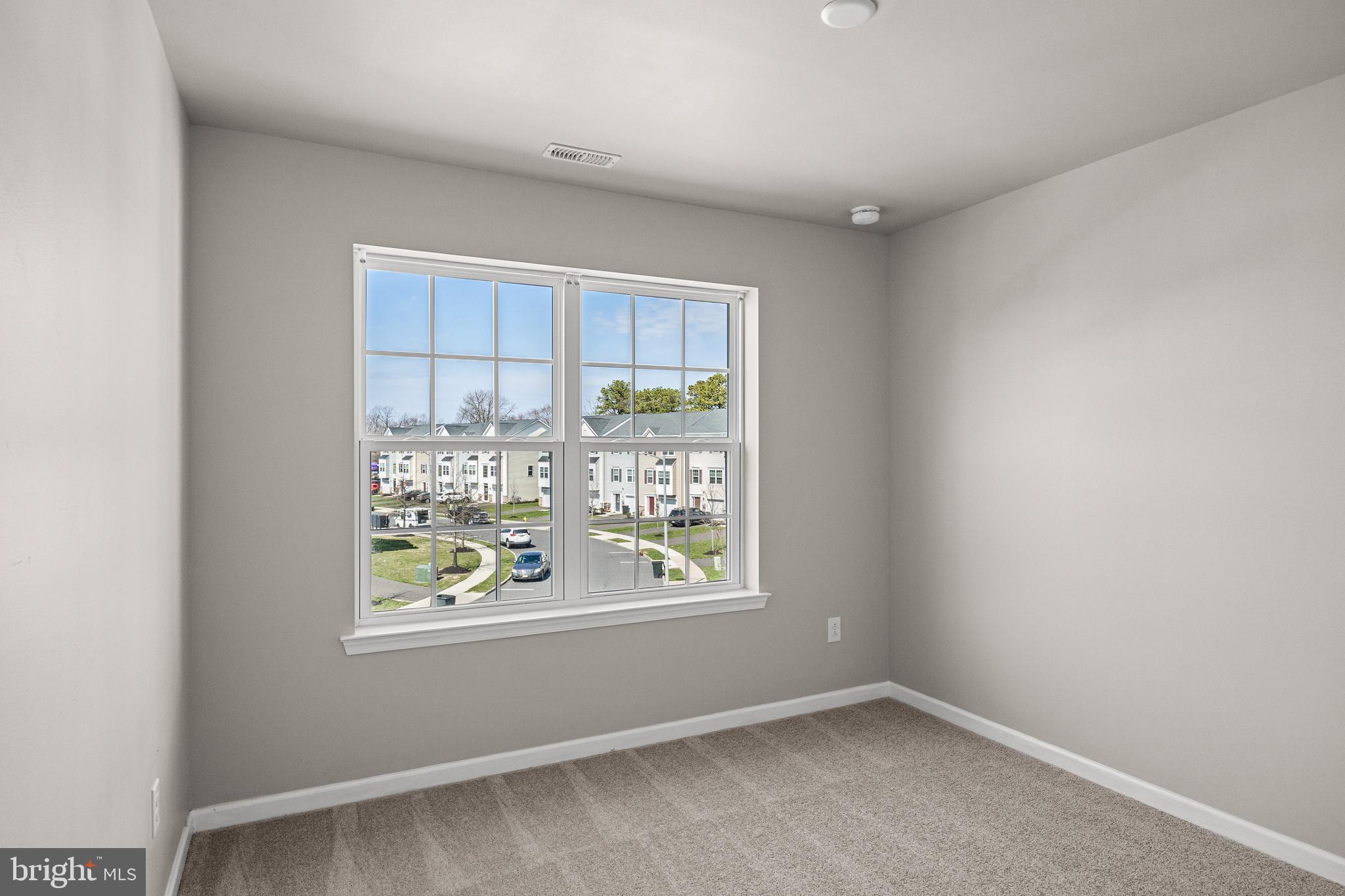 13 Iron Gate Road Sicklerville, NJ 08081 - Photo 18 of 25 an empty room with windows