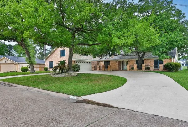 $479,900 | 13222 Mission Valley Drive, Houston, TX 77069