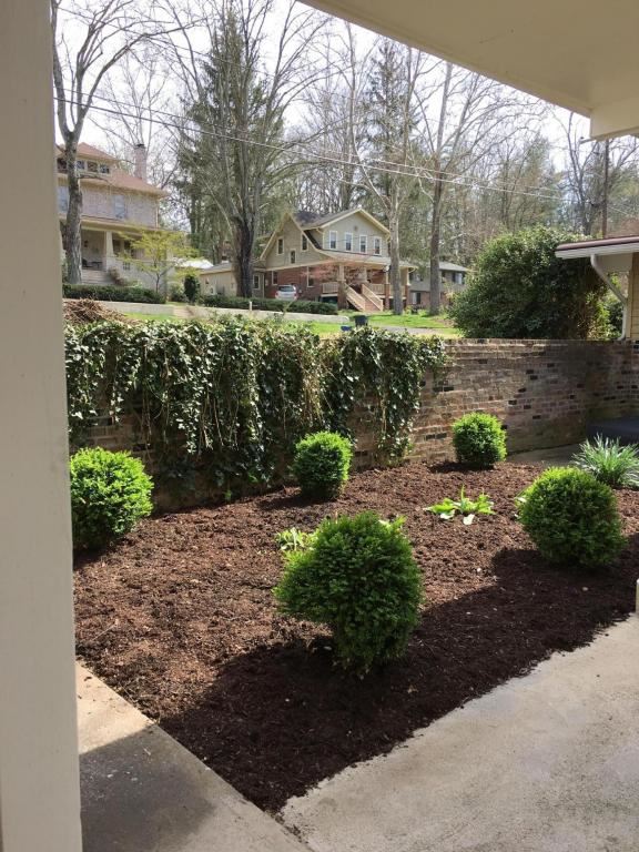 611 Ross Road Lexington, VA 24450 - Photo 15 of 18 Gallery Image 15