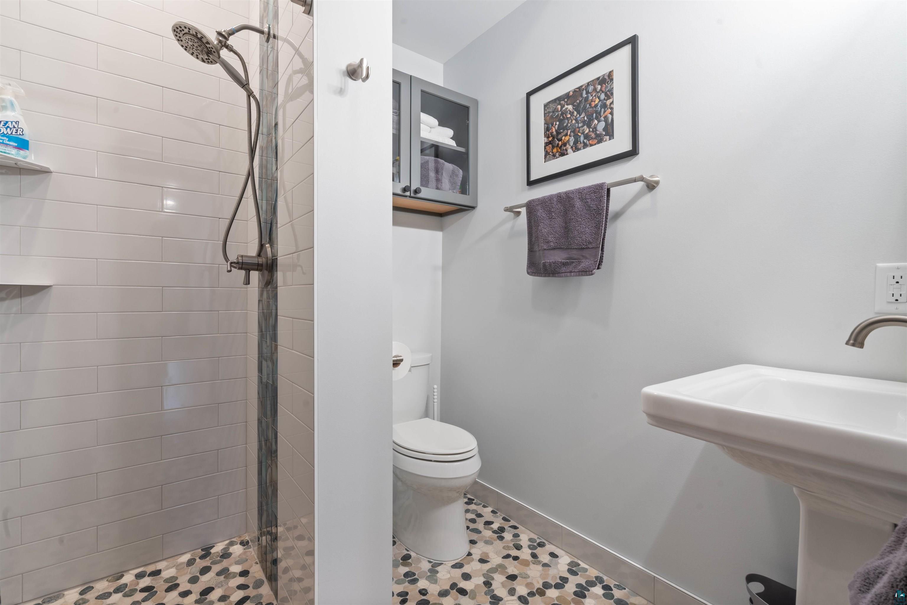 5140 Lakewood Road Duluth, MN 55804 - Photo 27 of 63