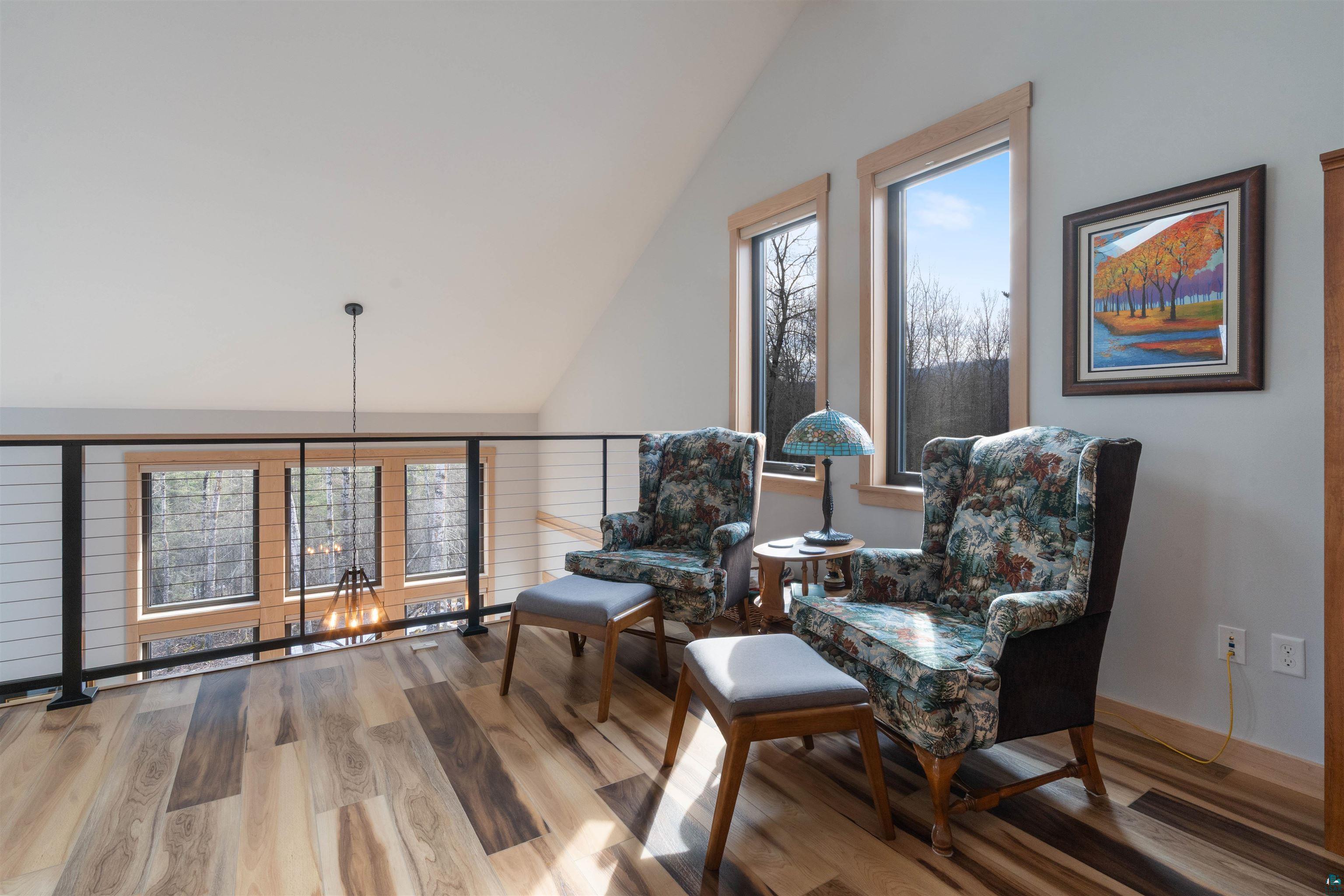 5140 Lakewood Road Duluth, MN 55804 - Photo 43 of 63 Loft