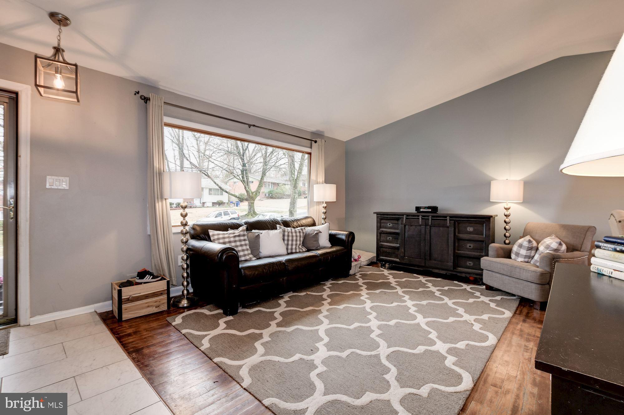 807 Malta Lane Silver Spring, MD 20901 - Photo 5 of 38 Gallery Image 5