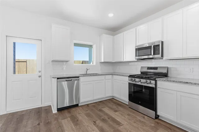 $253,900 | 1523 Vanessa Gold Court, Crosby, TX 77532