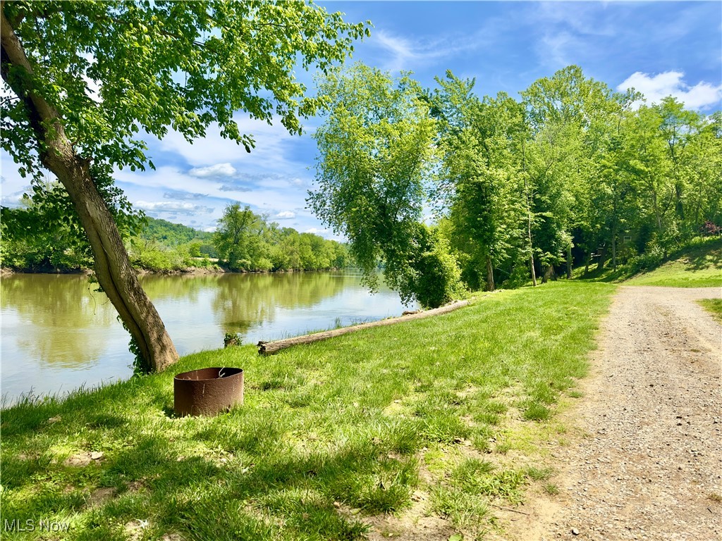 6932 Muskingum River Road Lowell, OH 45744 - Photo 10 of 20
