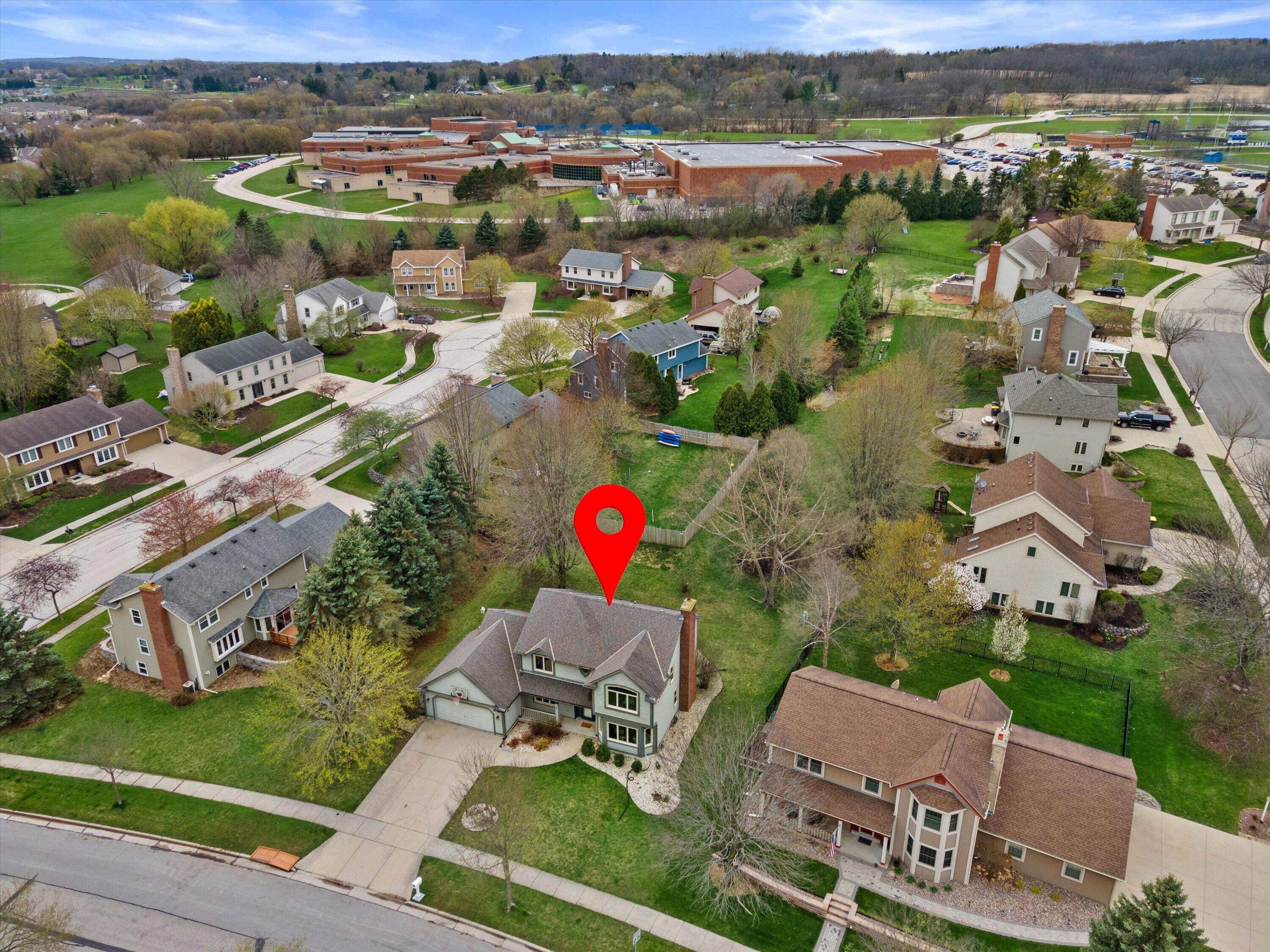 3304 River Valley Road Waukesha, WI 53189 - Photo 30 of 33 10-DJI_0991 1