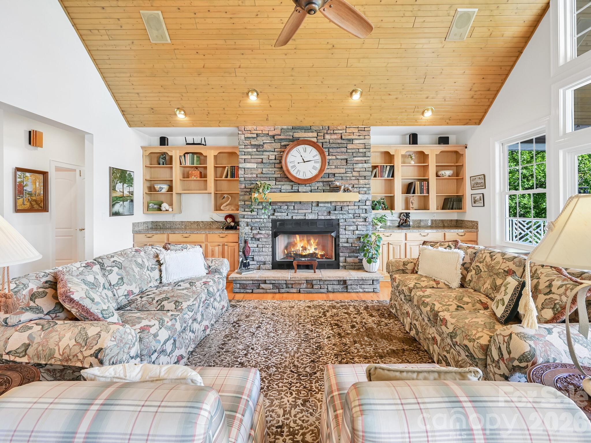 105 Spring Path Hendersonville, NC 28739 - Photo 15 of 41 Gallery Image 15