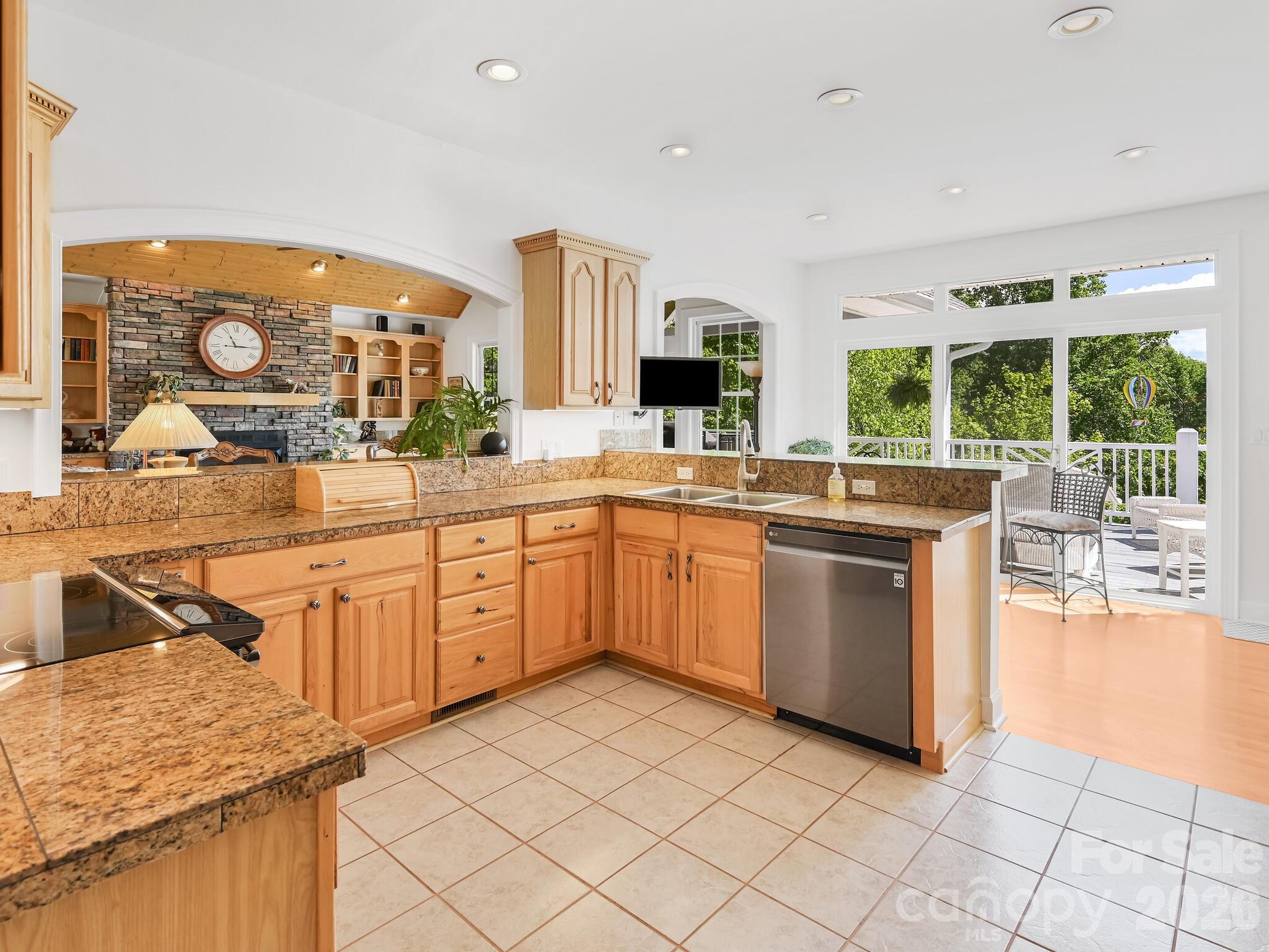 105 Spring Path Hendersonville, NC 28739 - Photo 20 of 41 Gallery Image 20