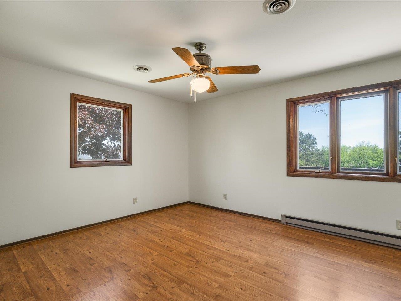 136 Lake Summerset Road Lake Summerset, IL 61019 - Photo 13 of 47 a view of an empty room with a window