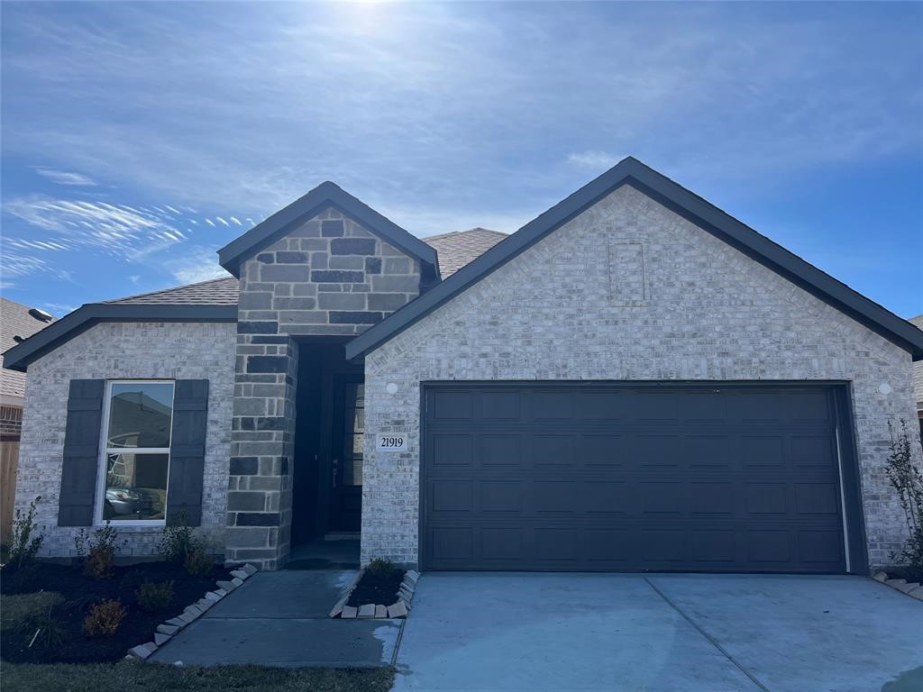 16895 Buckwood Trl  