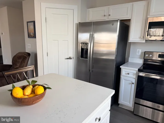 a close view of sink